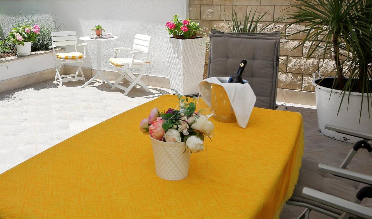 Apartman Nika - Marija Makarska Ngoại thất bức ảnh