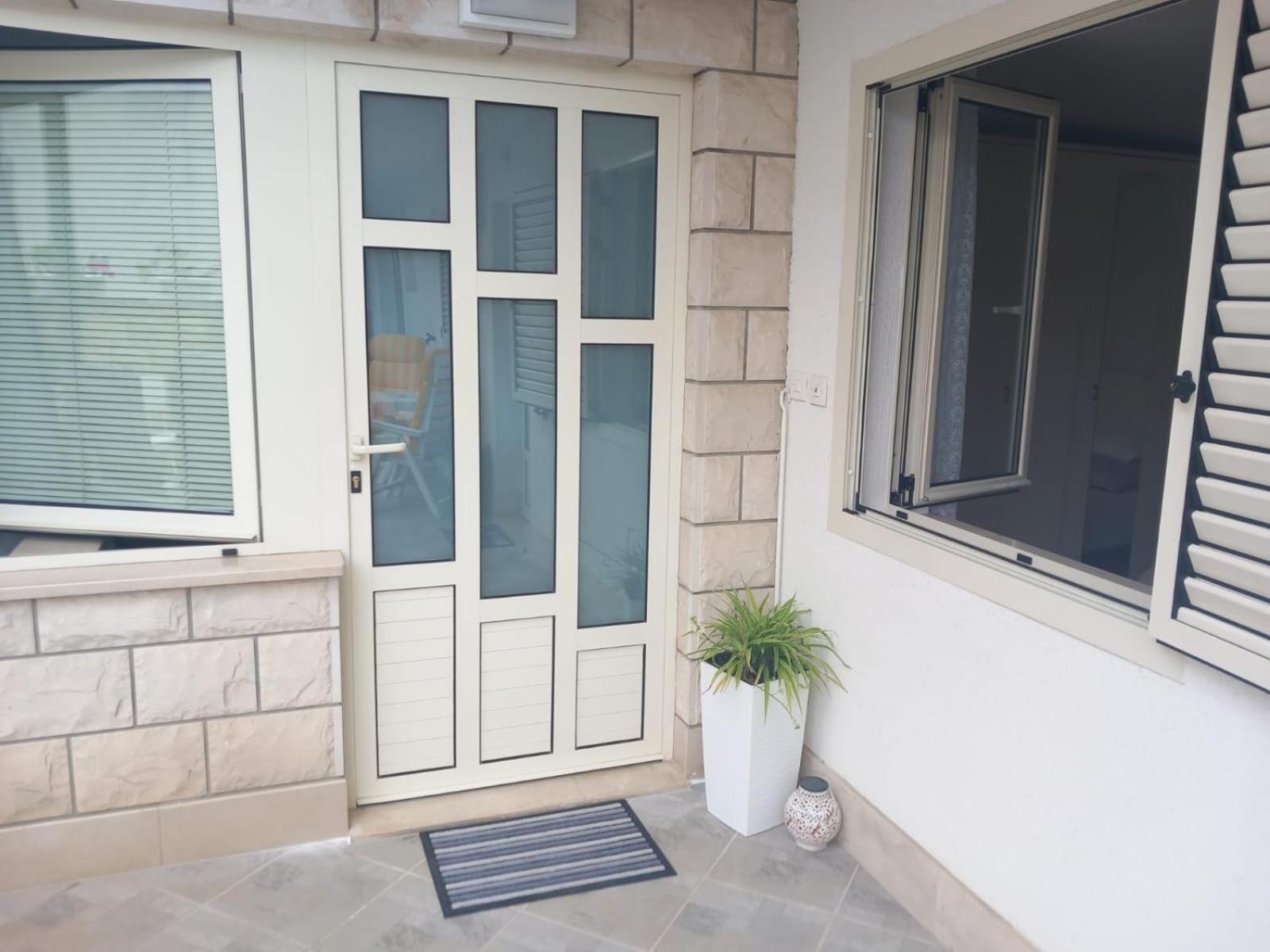 Apartman Nika - Marija Makarska Ngoại thất bức ảnh