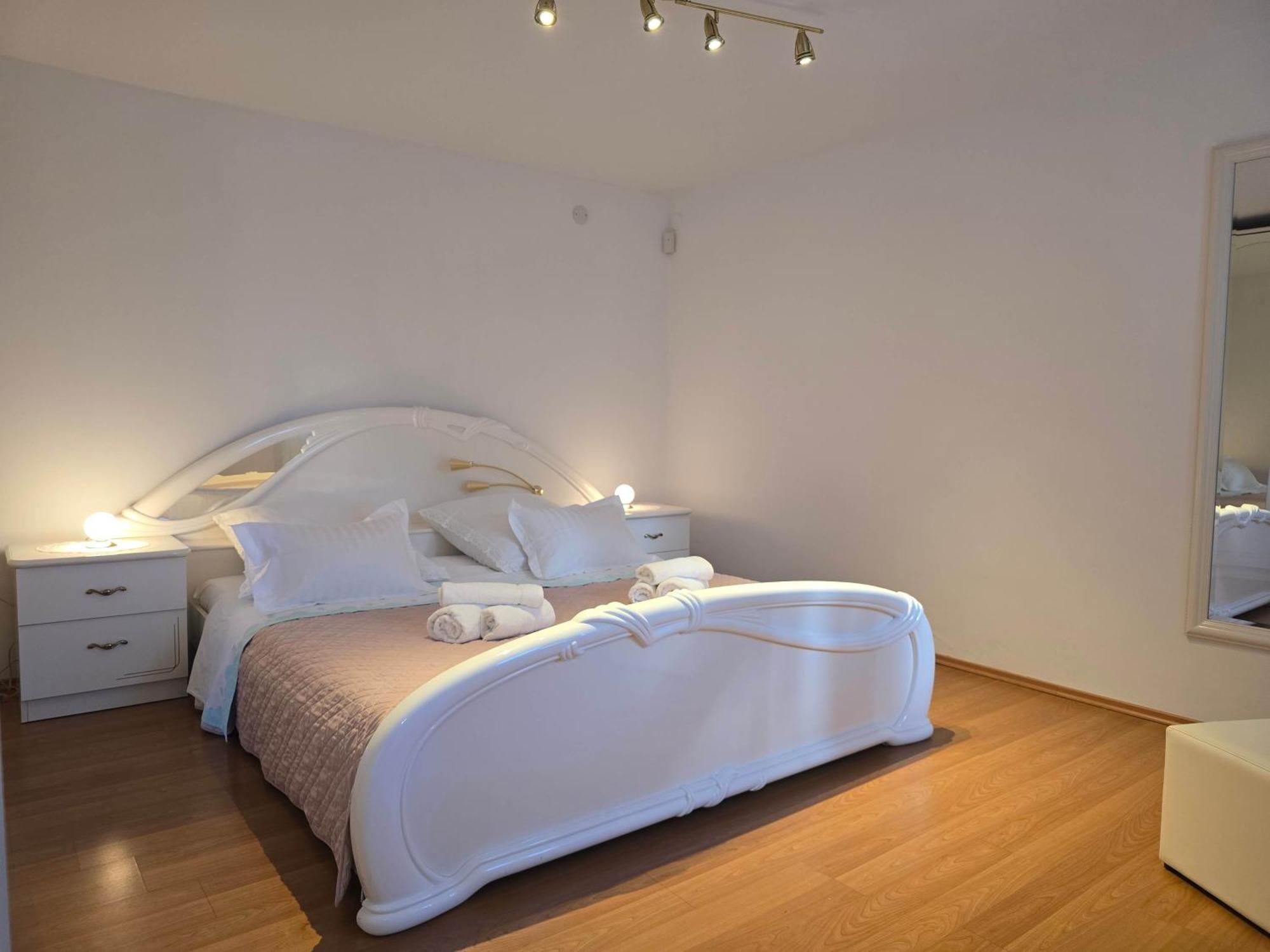 Apartman Nika - Marija Makarska Ngoại thất bức ảnh